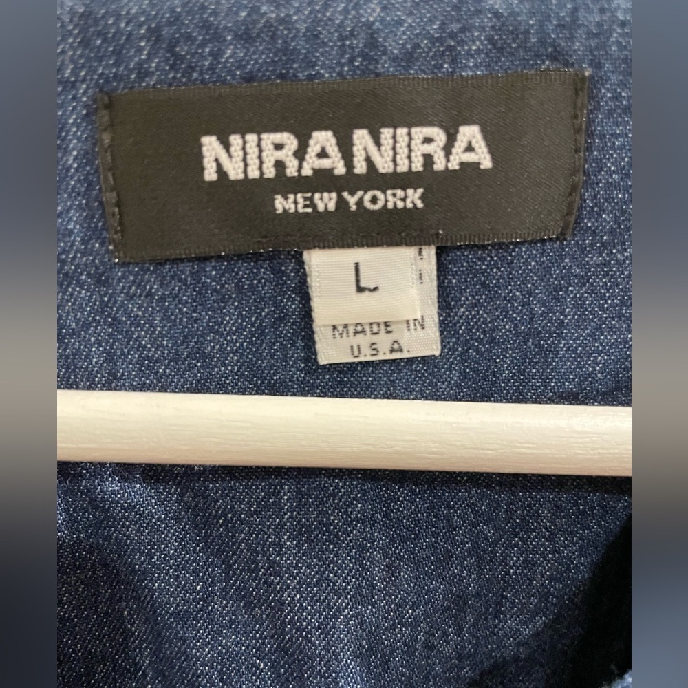 Nira Nira New York Blue Zipper Front Top with Silver Embellishments - Picture 3 of 4